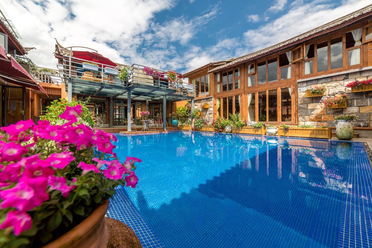Lijiang Shuhe Yuefeng Resort Hotel Εξωτερικό φωτογραφία