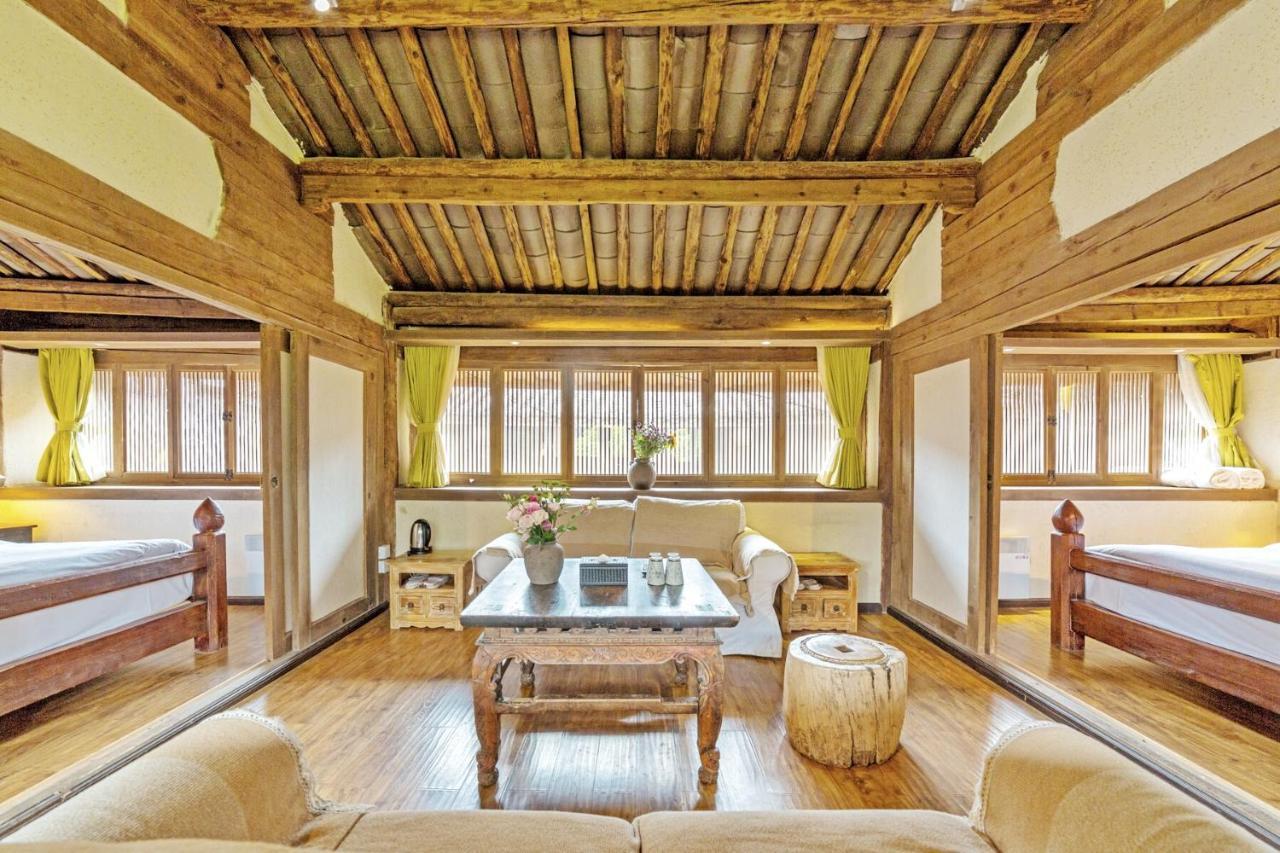 Lijiang Shuhe Yuefeng Resort Hotel Εξωτερικό φωτογραφία